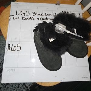 Toddler Ugg boots black bow back size 7